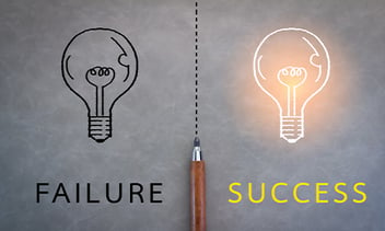failure success lightbulb
