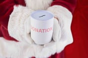 Санта-Клаус-пожертвование-благотворительность-comp